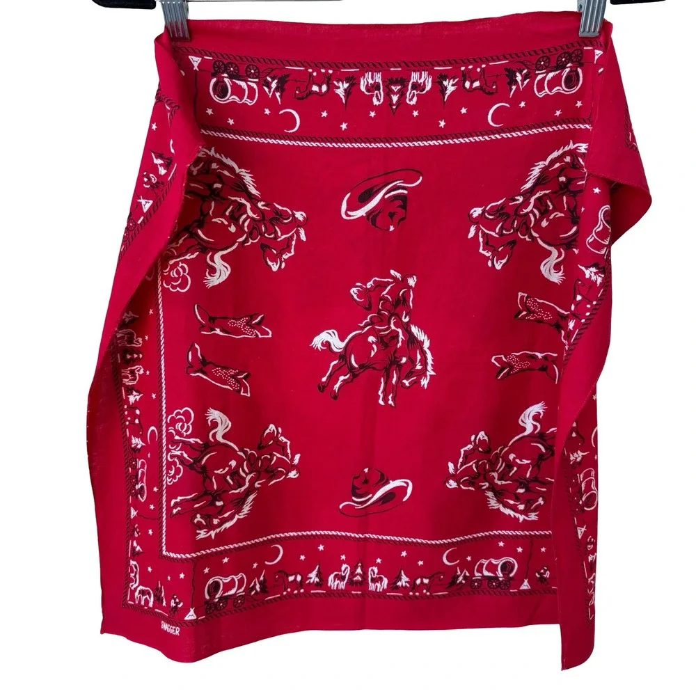 Swagger Vintage 50s Red Western Bronco Chuck Wagon Cotton Bandana Neckerchief OS